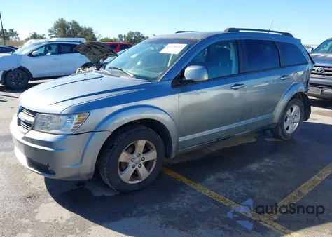 2010 Dodge Journey Sxt z USA, uszkodzony, nr VIN 3D4PG5FV4AT110342